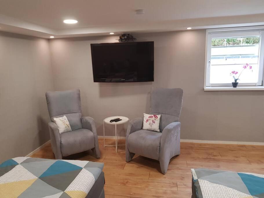 Ferienwohnung Bela, Naehe Nuerburgring Luxem Екстериор снимка